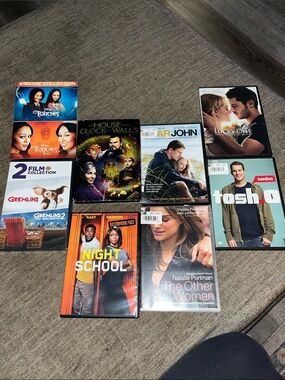 Mixed DVD Movie Lot - Assorted Titles
Twitchs & Gremlins never been opened